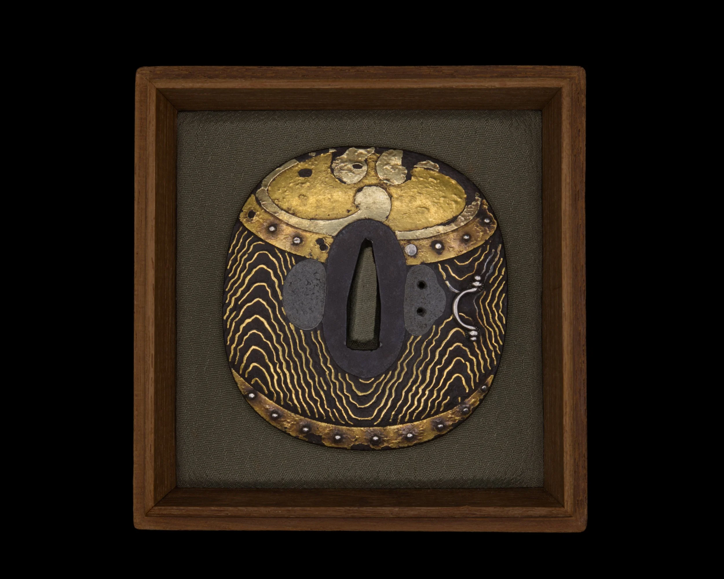 Item TS005 Awa Shoami Drum Tsuba — Touken Takarado